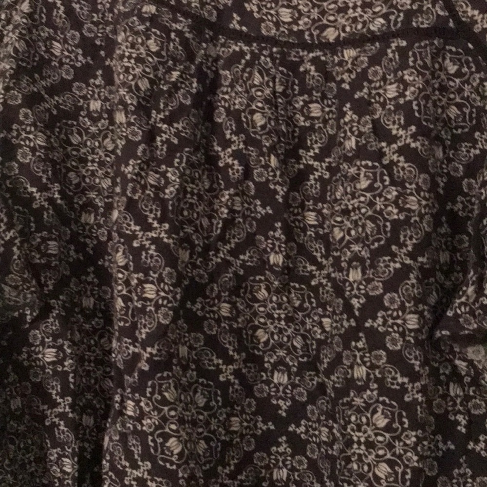 American Eagle Blouse - Picture 2 of 3